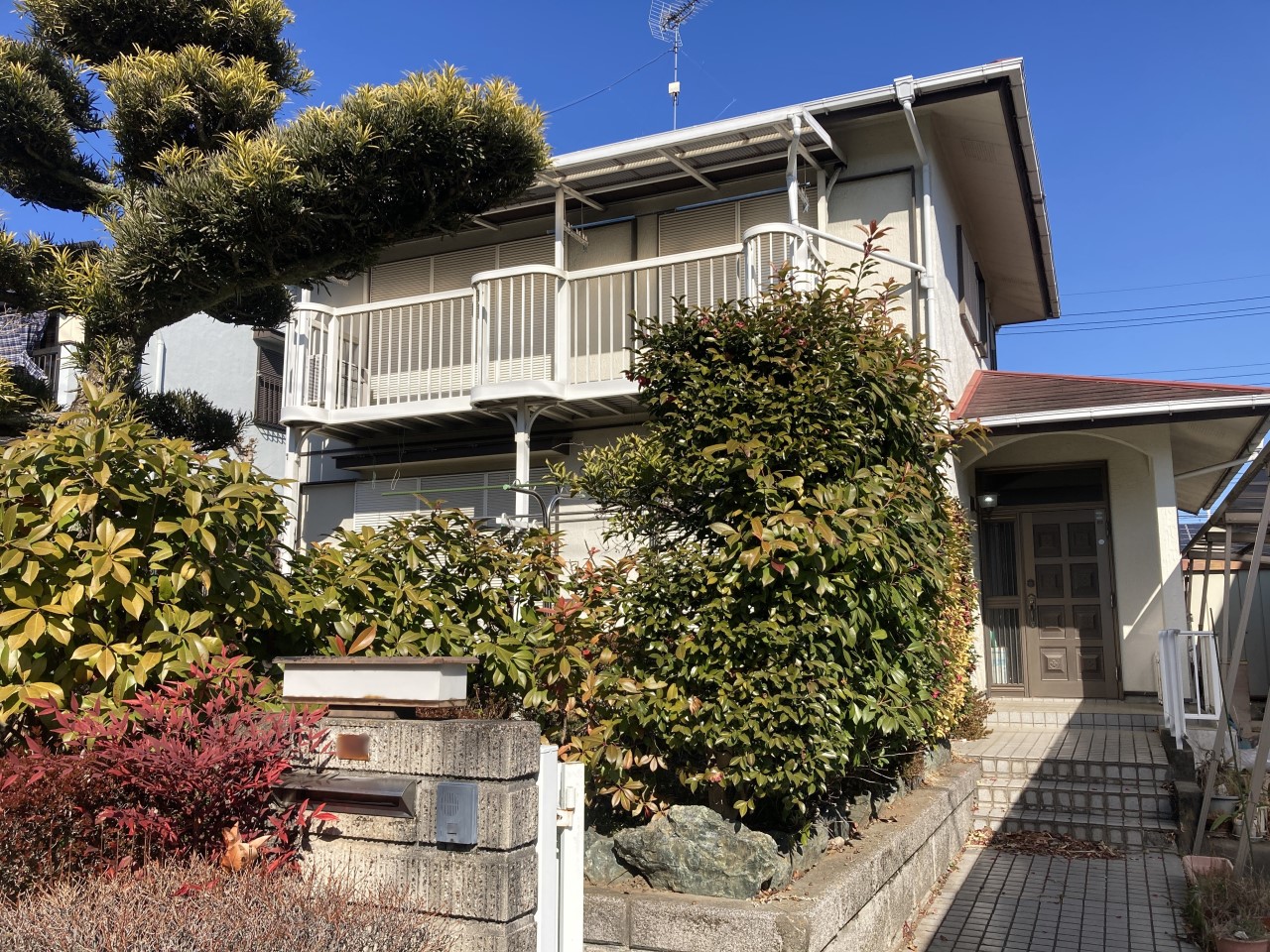 ◆外観｜どっしりとした佇まいで、家に帰るたび安心感を与えてくれます。