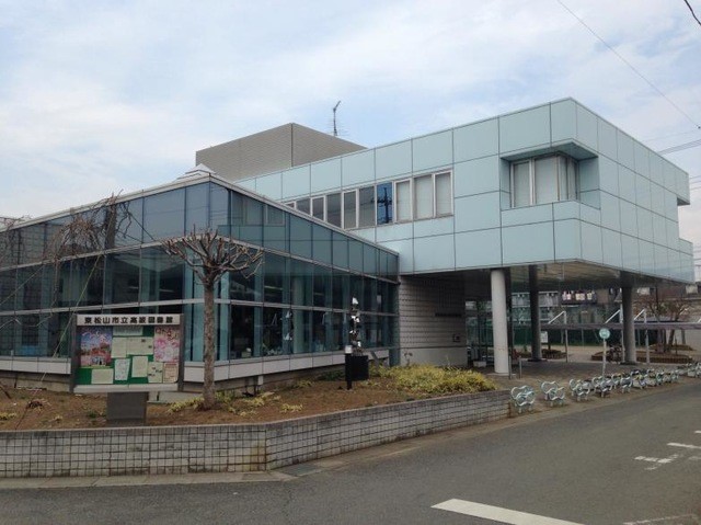 東松山市立高坂図書館(2100m)-