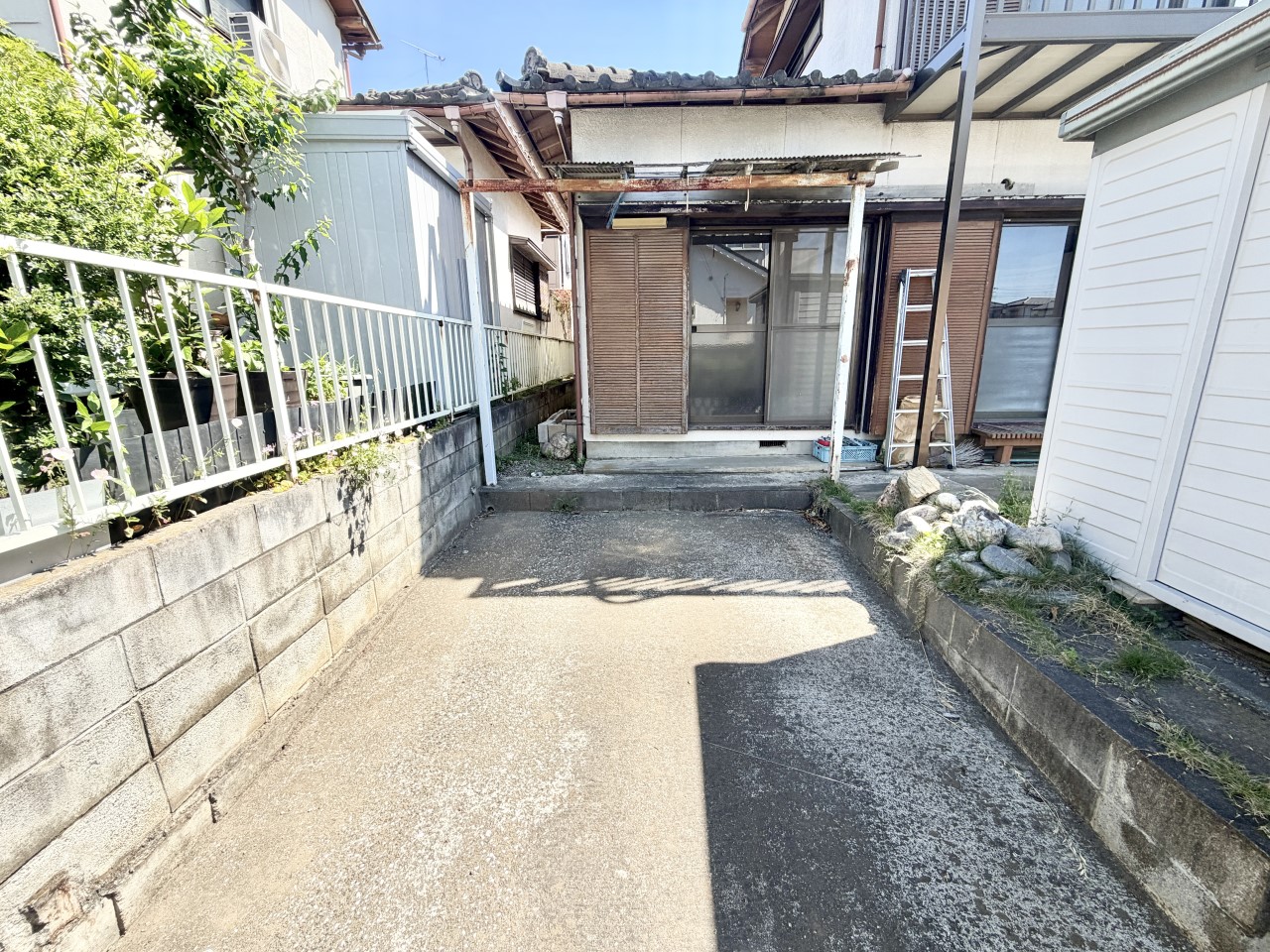 ◆駐車場｜駐車1台可能です。駐車できる車種に制限があります。