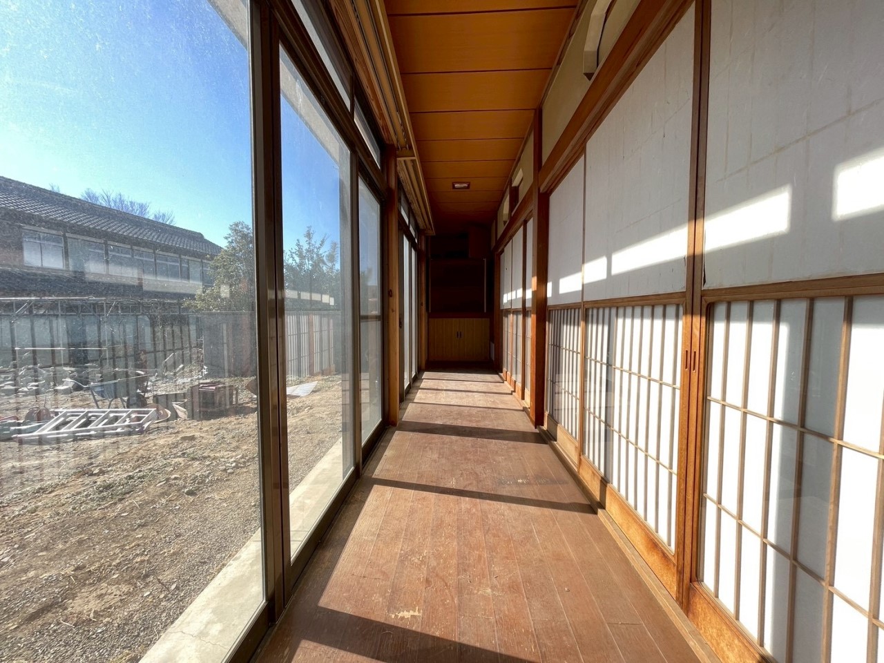 【縁側】晴れた日は座布団の上でゆっくりお茶を飲む…憧れます♪