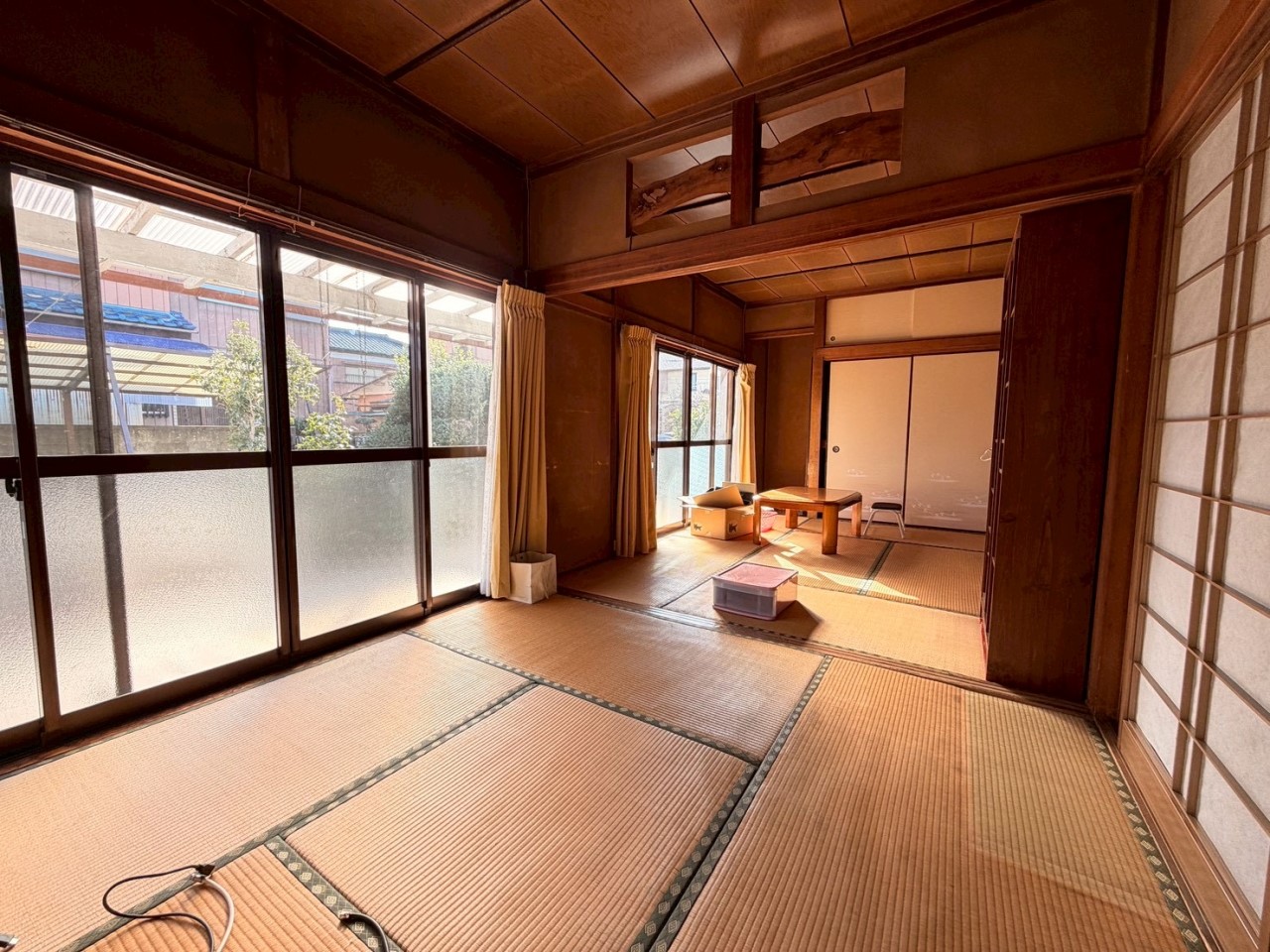 【和室】10.5帖の広々とした和室♪家族の憩いの空間です♪