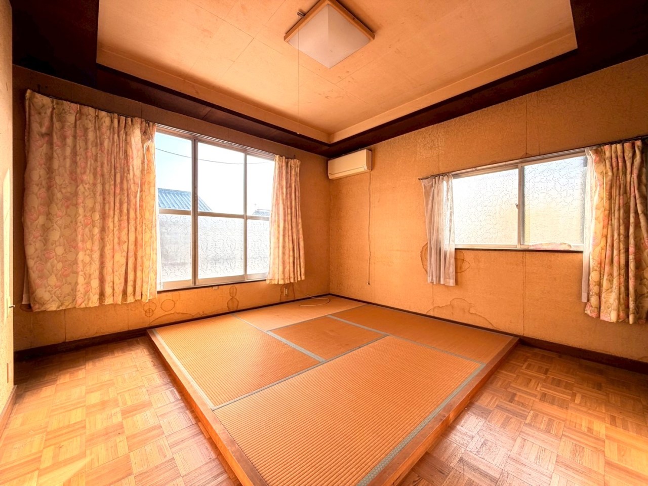 【和洋室】窓が2つあるので、風通し良好です◎