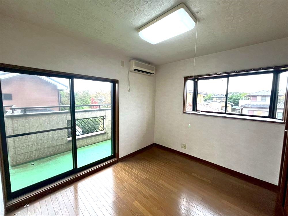 ※現況販売となります。(2025年11月撮影)各居室2面採光です♪