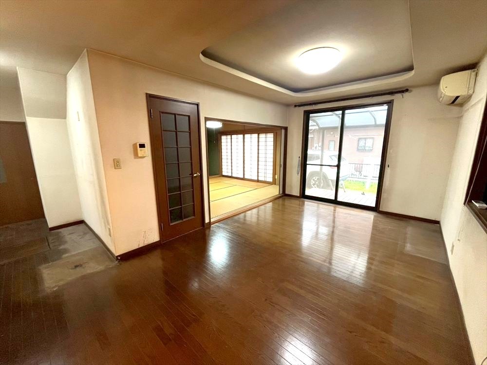 ※現況販売となります。(2025年11月撮影)折上げ天井で開放感のある仕様♪