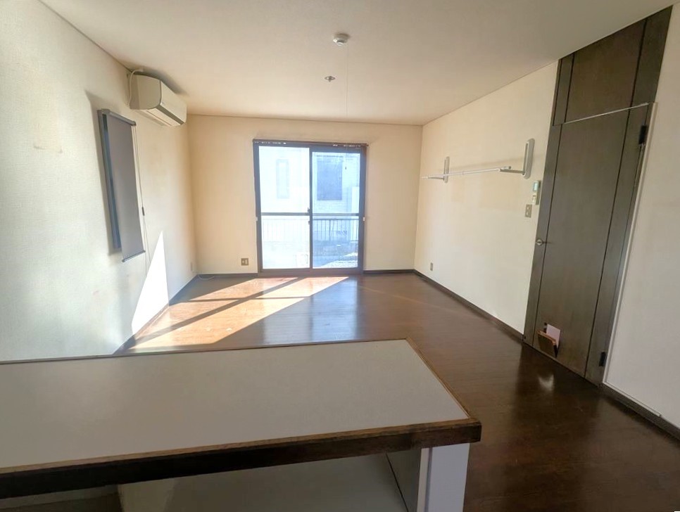 【リビング】※現況販売となります。(2025.11月撮影)