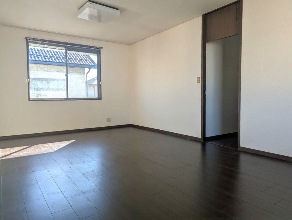 【2F東洋室】※現況販売となります。(2025.11月撮影)