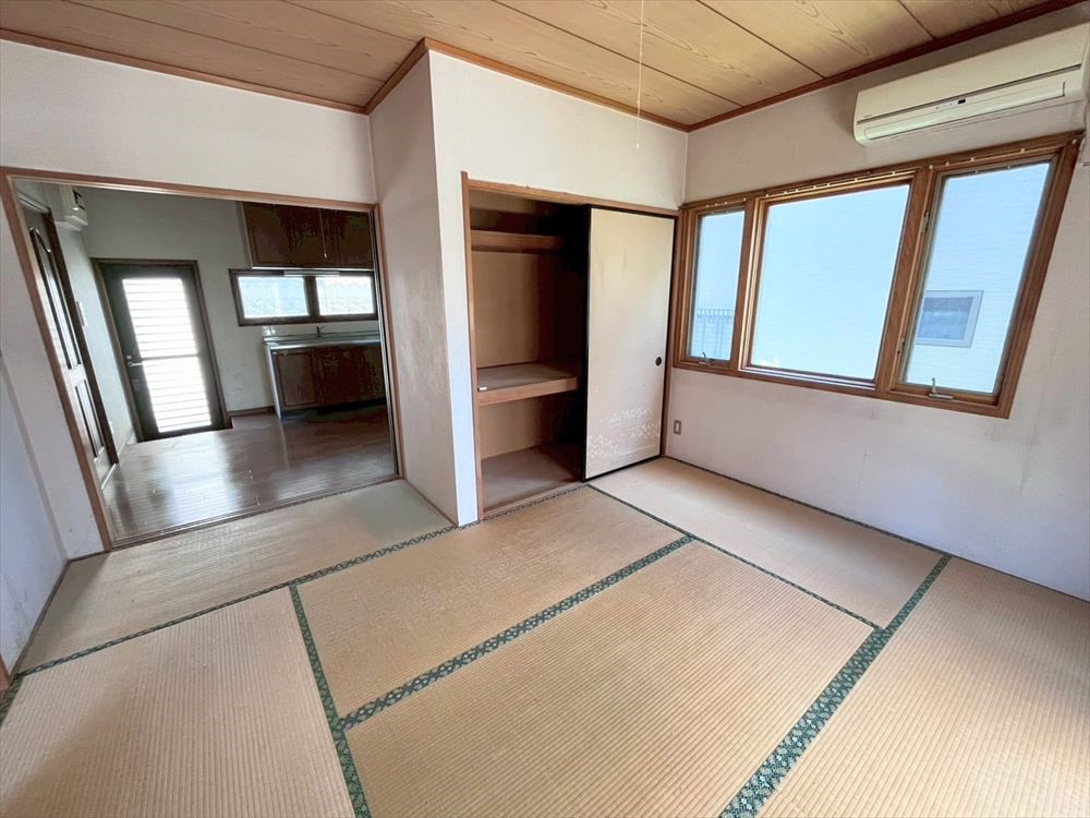 【1階和室】和室でしか感じられない趣のある雰囲気をお楽しみください♪※2026年5月撮影
