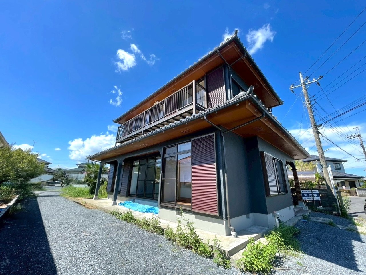 ※リフォーム済【外観】内外観リフォーム完成☆周辺の商業施設充実エリア!スーパー、コンビニ、病院、ドラッグストアすべて徒歩7分以内!お散歩がてらにお買い物へ行ける環境です(^^)