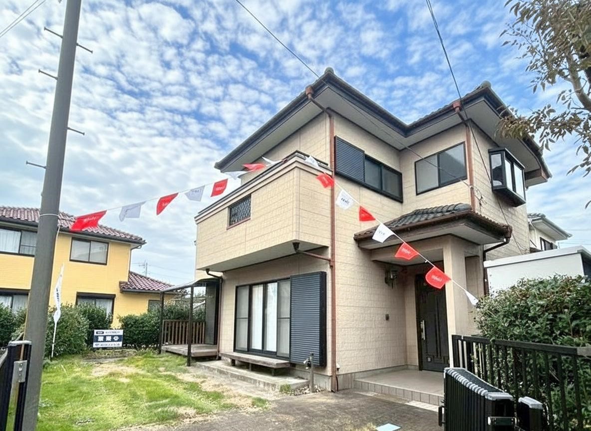 ※現況販売となります。(2025年11月撮影)敷地約60坪+駐車スペース2台あり♪