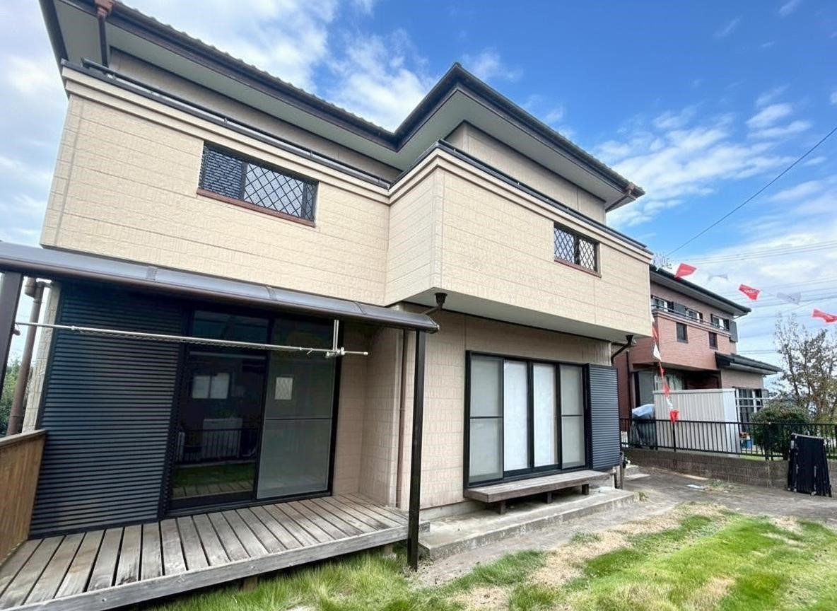 ※現況販売となります。(2025年11月撮影)平成7年築の4LDK2階建て住宅♪