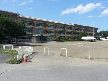那珂市立五台小学校(1900m)-