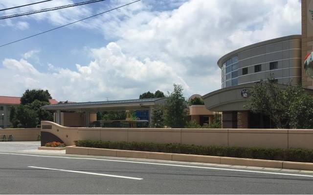 吉田幼稚園(350m)-