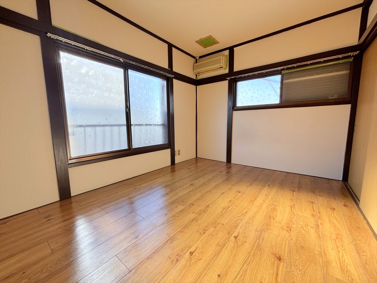 ■2階西側洋室■全居室6帖以上の収納スペース付きの間取りで、収納スペースにも困りません♪(2025年12月撮影)