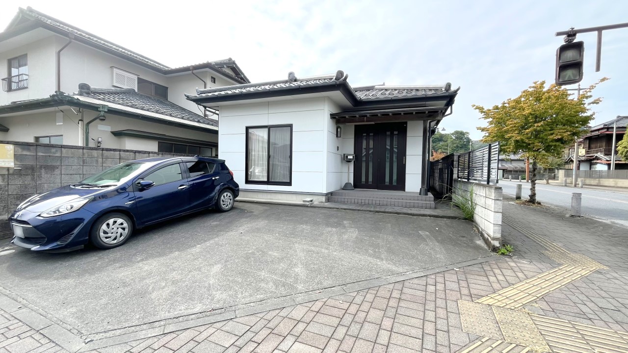 開放的な角地の区画!(※2025年10月撮影)