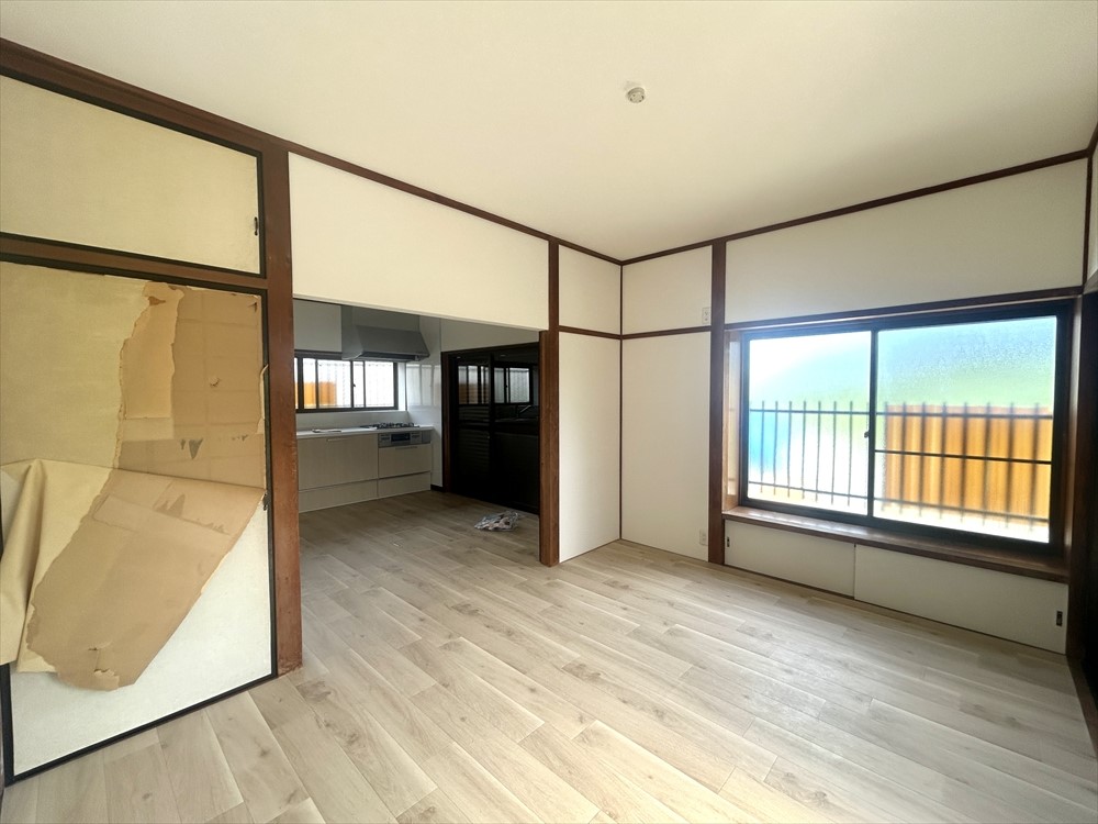 *. リビング .* ※リフォーム中