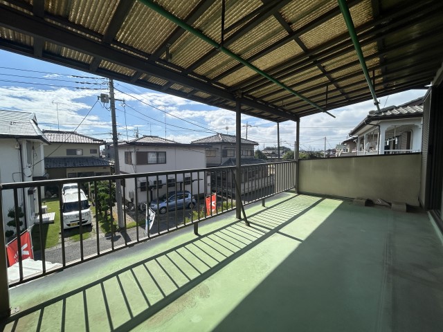 *ベランダ .*※リフォーム中写真 広々としたベランダです。BBQやお子様の水遊びもできちゃいます^^