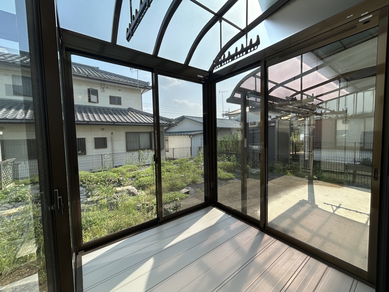 *. サンルーム .* サンルームがあるため雨の日や花粉の季節も安心です♪