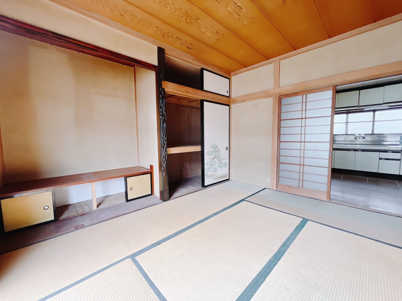 【和室】日当たりの良い、ご家族でくつろげる和室♪