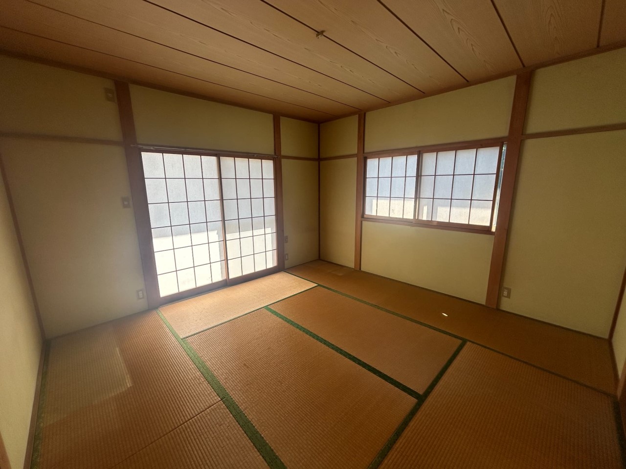 【和室】洋室では感じることのできない、くつろぎのスペース