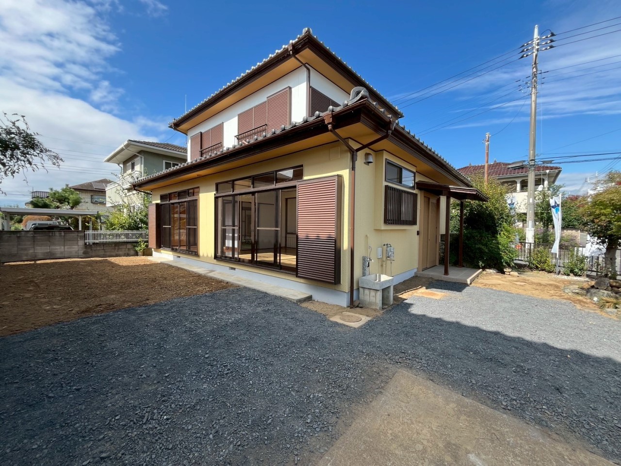 *. 外観 .* お庭でお子様のプールやBBQが楽しめます♪