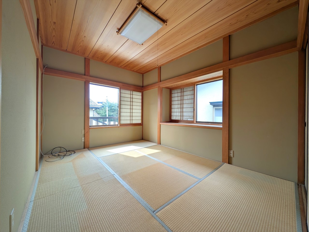 【2F和室】趣のある和室。のんびりごろごろ寛げます♪※リフォーム前の写真です(2025.10月撮影)※リフォーム前写真