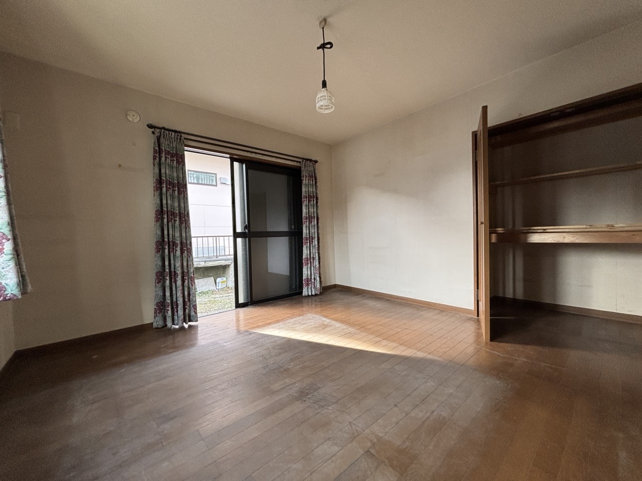 【リビング】リビングには収納があります!(2026年2月撮影)