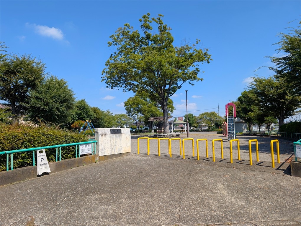 さつき中央児童公園(140m)-