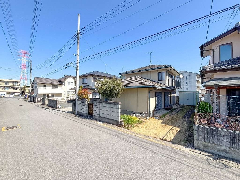 【外観】前面道路6m以上♪(2026年3月撮影)