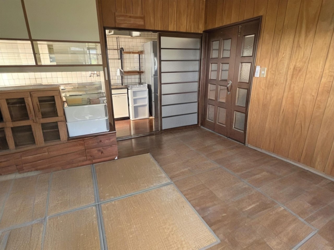 ※現況販売となります。2025年10月撮影 ※本画像は家具をCGで消した画像であり、現況とは異なる可能性があります。