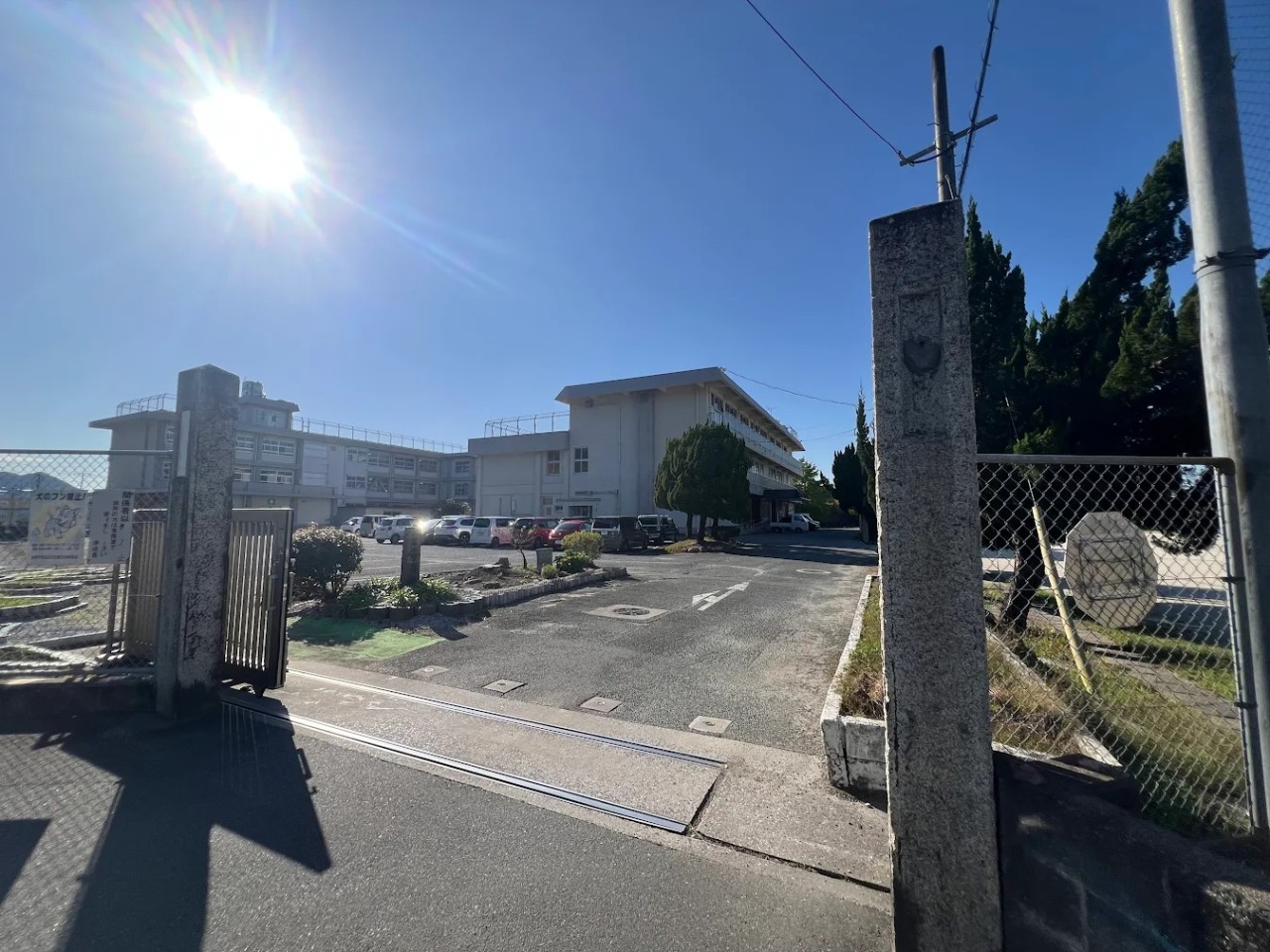 飯塚第二中学校(2700m)-