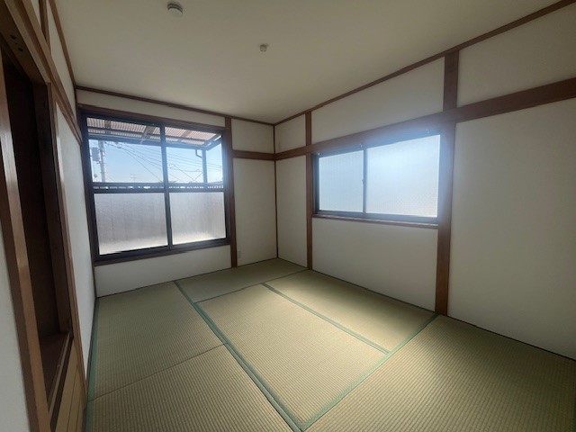 【和室】和室でしか感じることのできない落ち着いた雰囲気があります!