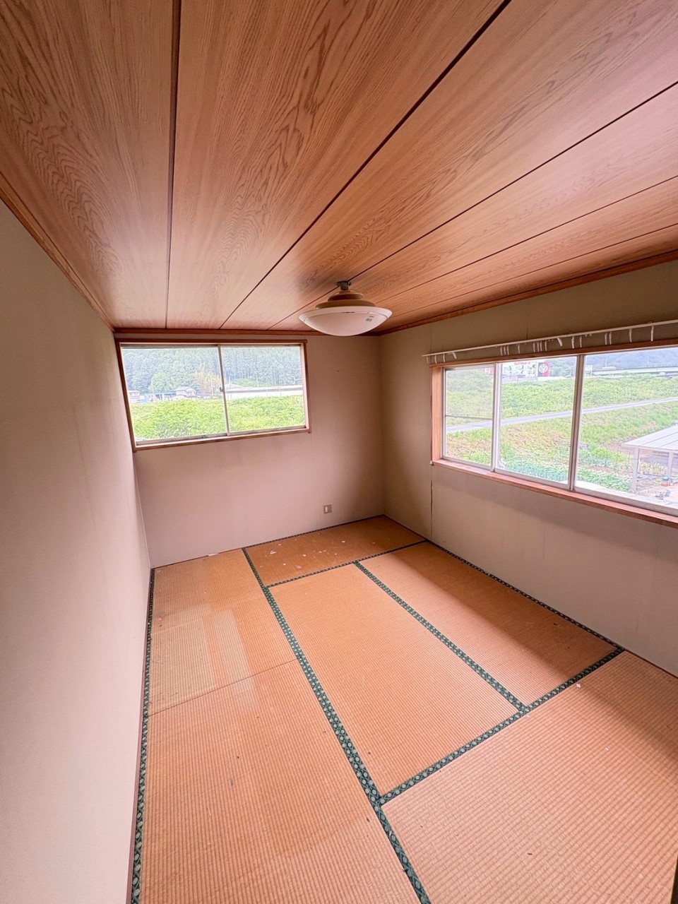 【和室】家族でのんびり過ごすときも来客の時も大活躍の和室♪