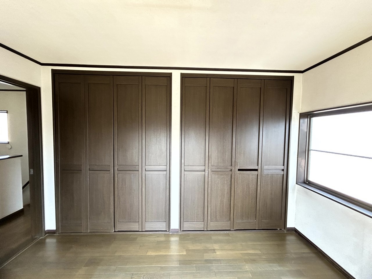 【収納】※現況販売となります。(2026年3月撮影)収納力豊富なクローゼット♪