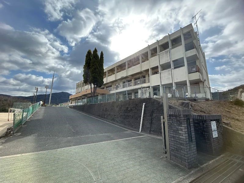 昭和中学校(2300m)-