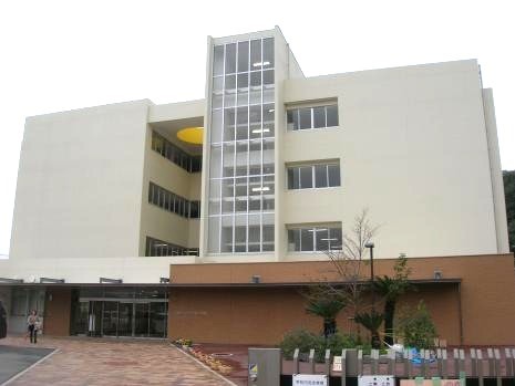 みどり坂小学校(350m)-