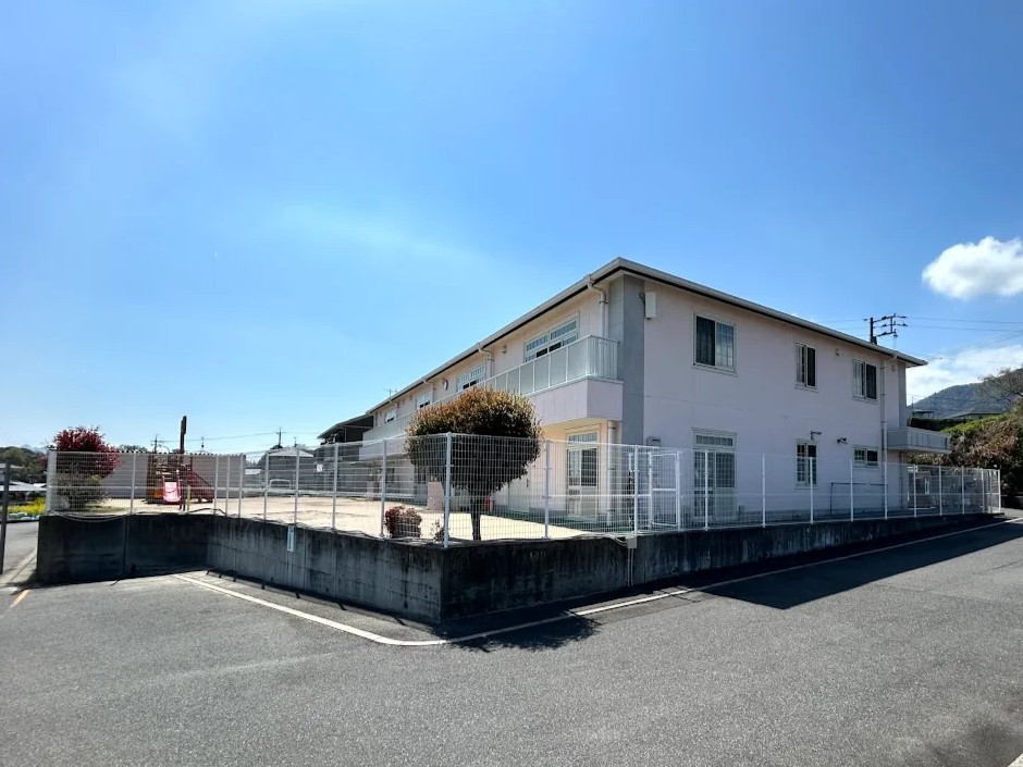 アイグラン保育園三宅(1300m)-