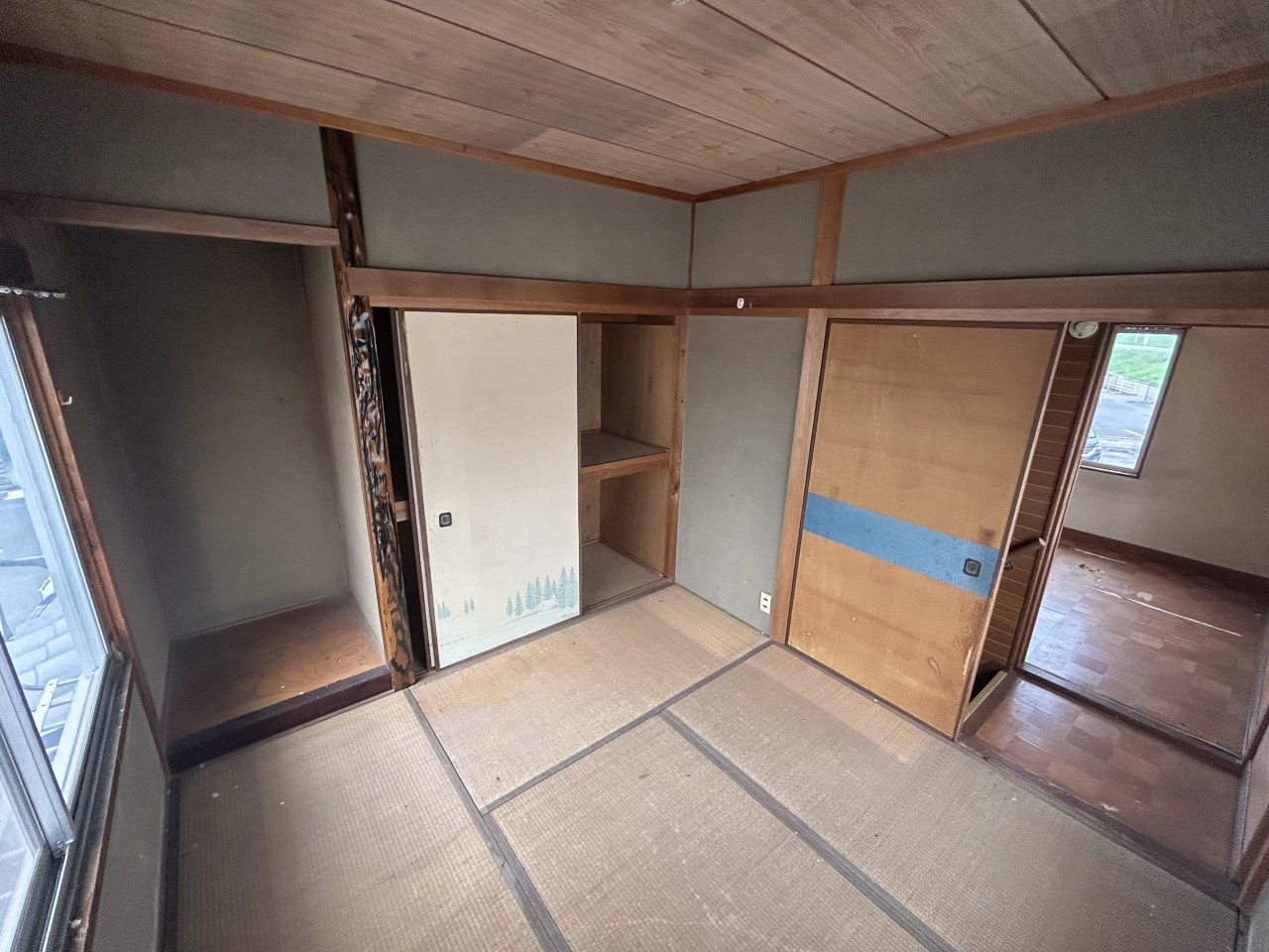 《2F和室》和室でしか感じられない趣のある雰囲気をお楽しみください♪(2025年10月撮影)※リフォーム前写真