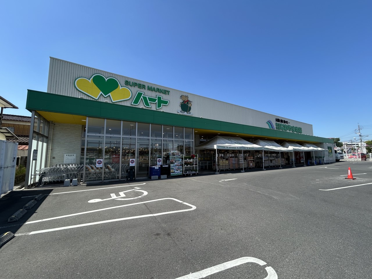 なかやま牧場 ハート酒津店(850m)-