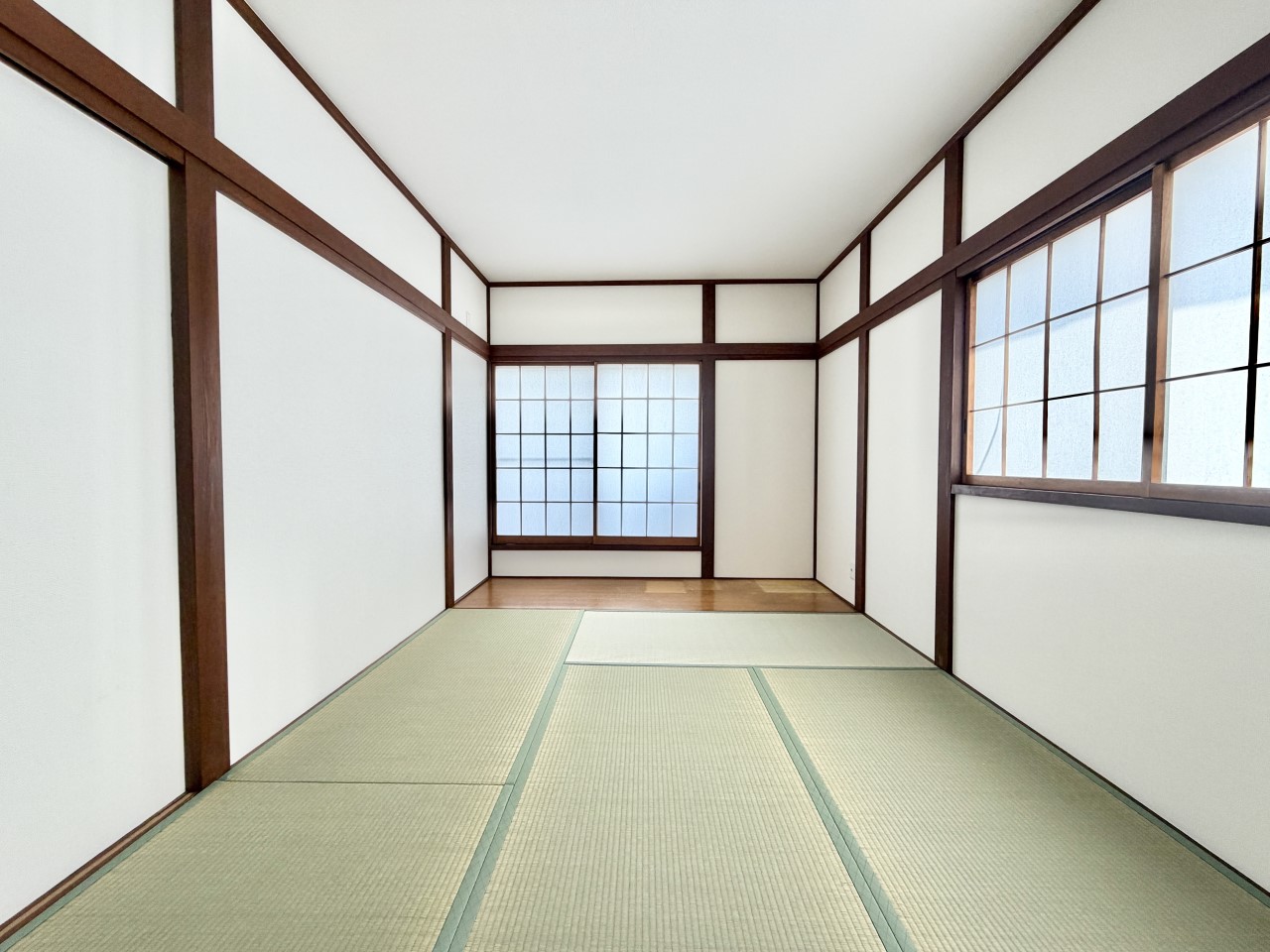 ◆2階和室(リフォーム後)|最近の住宅は和室が減ってきていますが、やはり1部屋でも和室があると落ち着きますよね。
