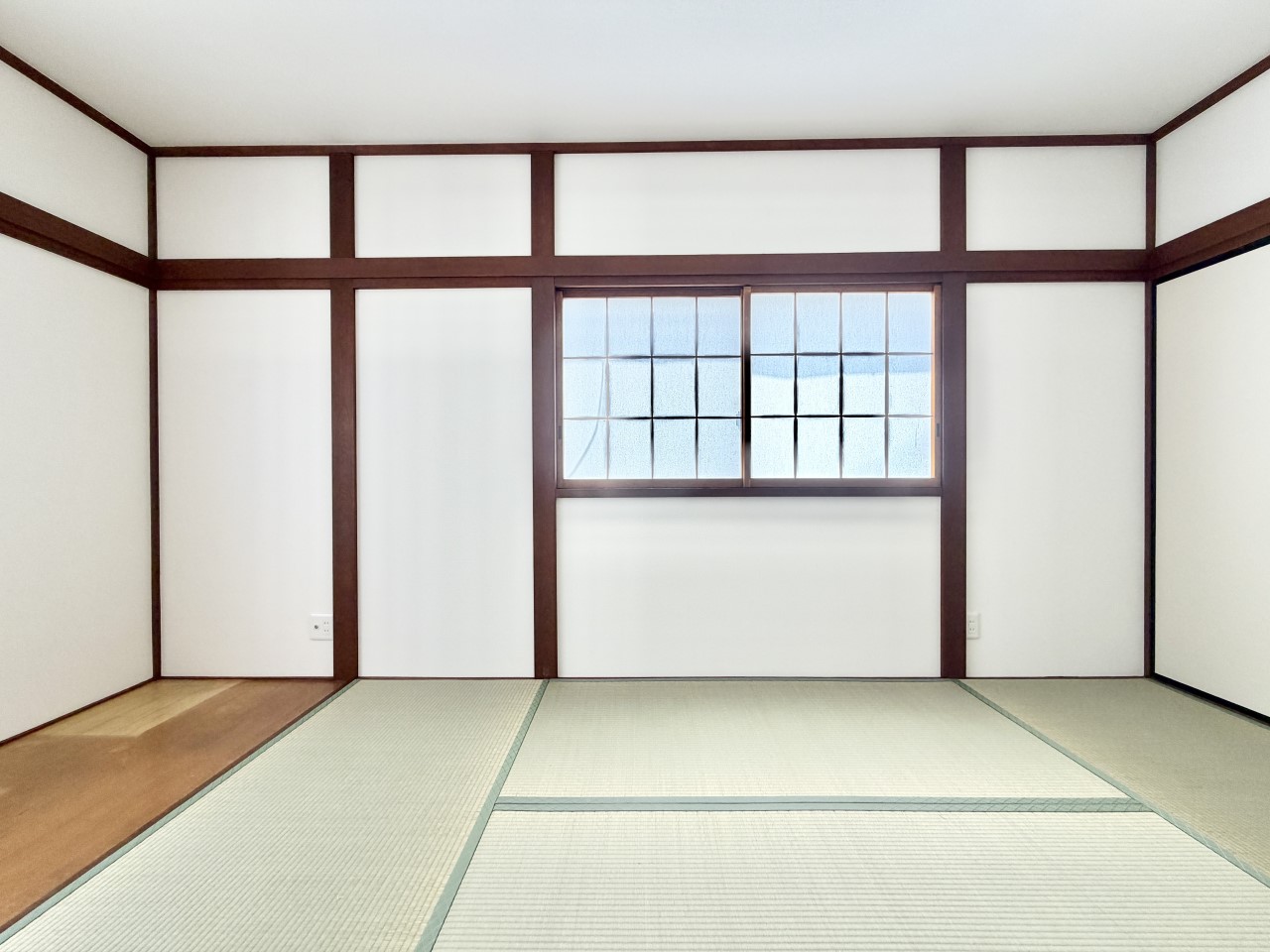 ◆2階和室(リフォーム後)|ぬくもりを感じられる和室でゆっくりとお寛ぎいただけます♪