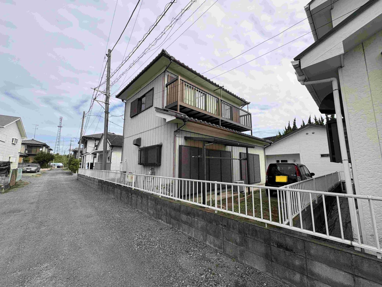 西側にも道路があるので解放感があります♪