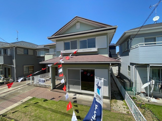 【外観】お庭でBBQやガーデニングが楽しめます♪
