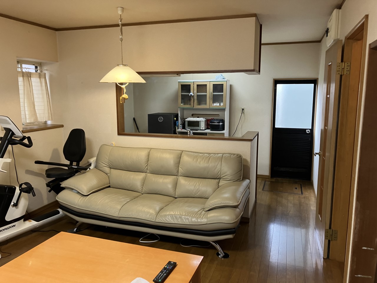 家族でゆったり時間を過ごせる16帖のLDK