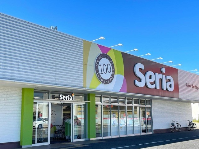 Seriaキューピットかめだ三條岡店(2340m)-