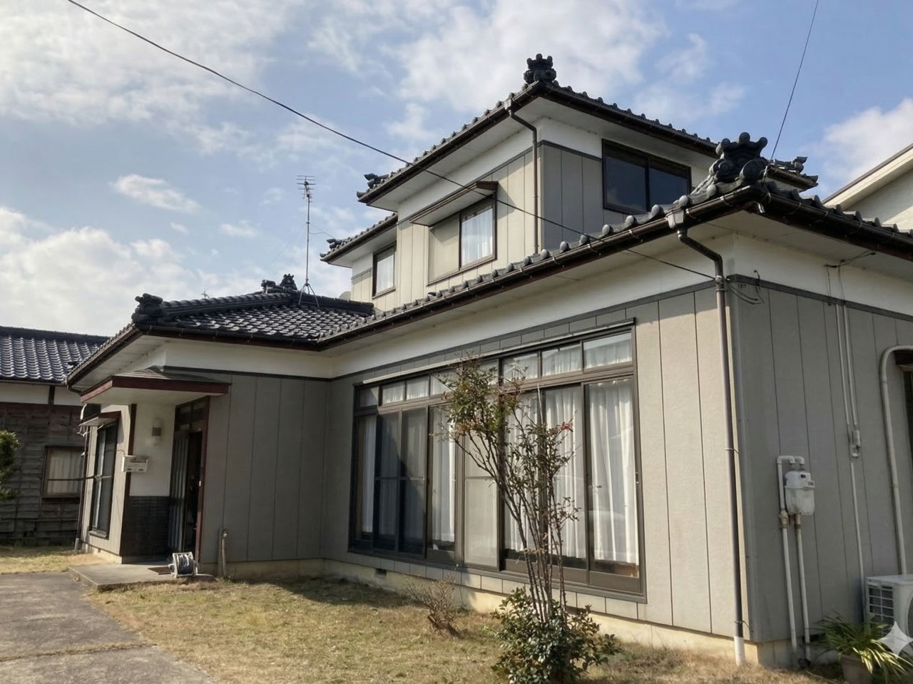 【外観】4台分の駐車スペースも広々確保!※2026年2月撮影