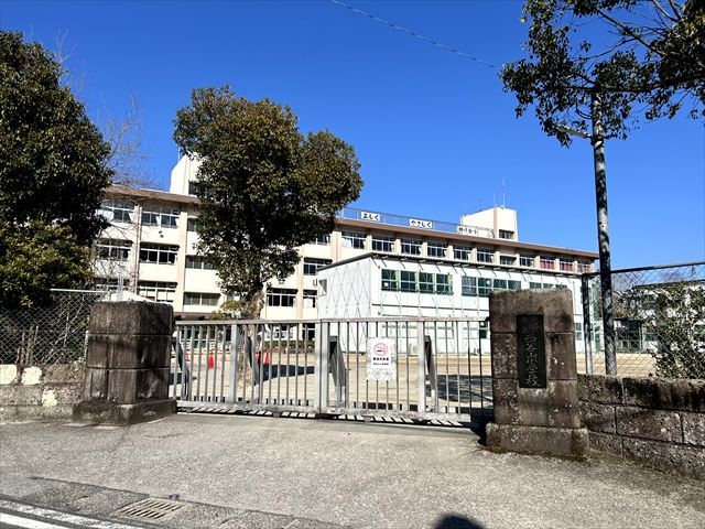 西谷山小学校(230m)-