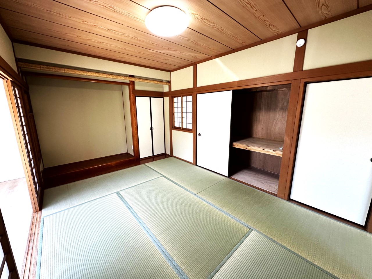 【1F和室】クロス張替と畳は表替えしました!(2026年5月撮影)※リフォーム後写真