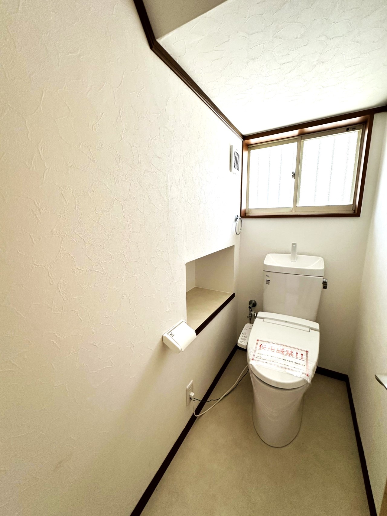 【トイレ】新品のトイレに交換しました(2026年5月撮影)※リフォーム後写真