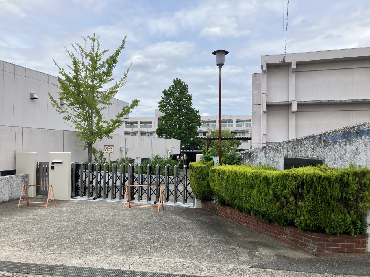 三木市立自由が丘小学校(750m)-