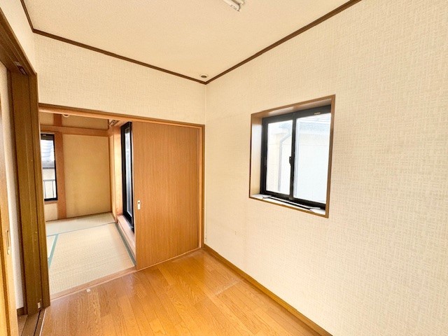 ◆納戸|2階の納戸は季節ものなど収納できてお家もスッキリ(2026年3月撮影)